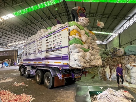 ขายกระดาษหนังสือพิมพ์ห่อผลไม้ ห่อพืชผลเกษตกร